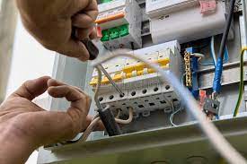 Install Fuse Box